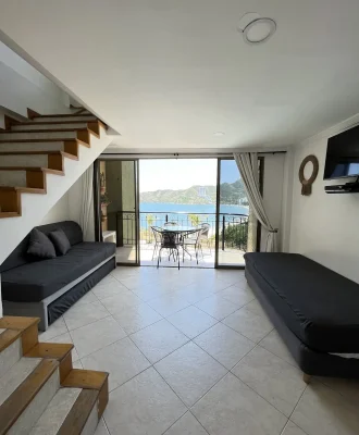 apartamento-205-sala-balcon-comedor-vista-mar